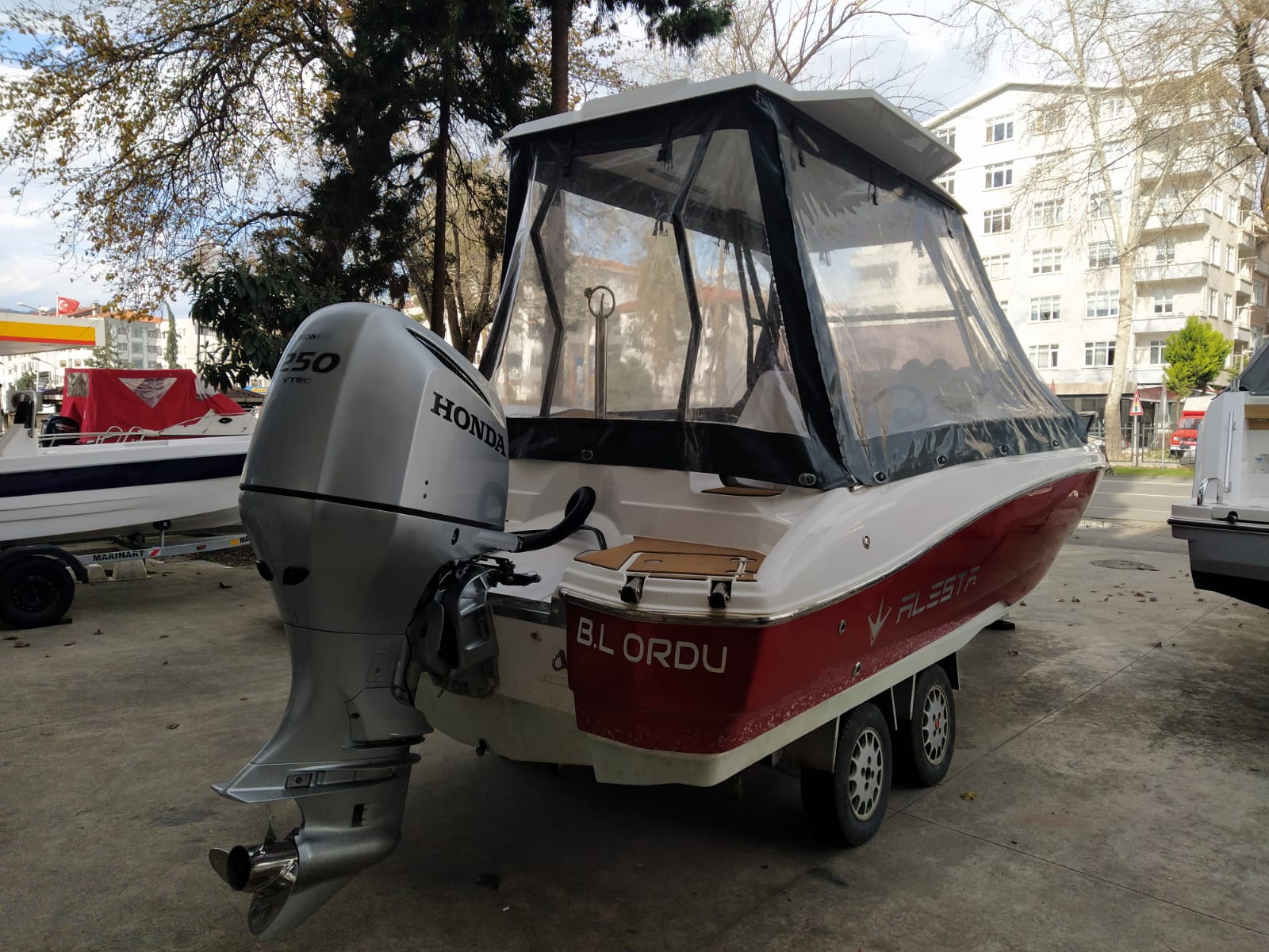 ALESTA MARİNE SEA MAX 620 WA CABİN FİBER SÜRAT TEKNESİ + 250 HP HONDA VTEC MOTOR